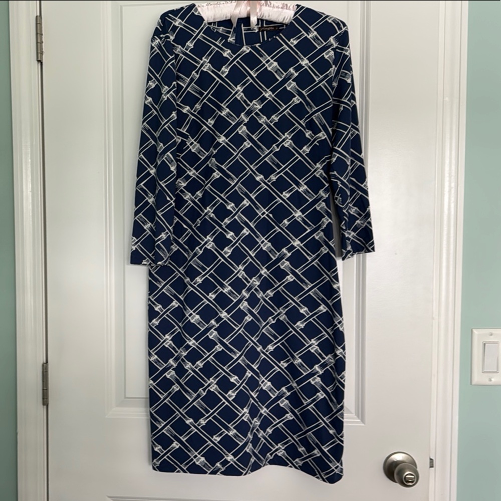 J. McLaughlin blue & off white bamboo print  dress w/ back zip, size small
